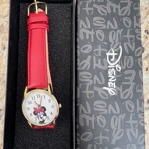 Disney Red and Gold Minnie Mouse Timepiece